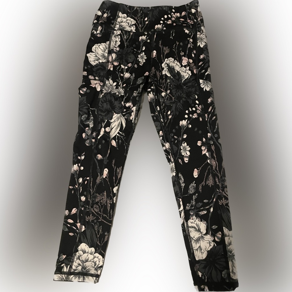Victoria’s Secret leggings